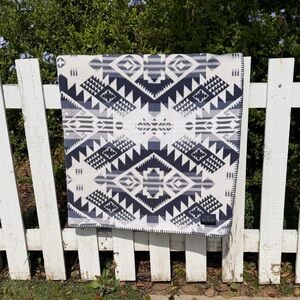Pendleton Home Cotton Blend Throw Blanket Westward Journey Southwest 63x66 FLAW